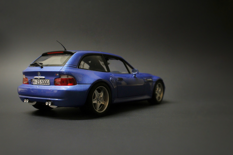 Illustration for article titled 1:18 BMW Z3 M Coupe by UT Models